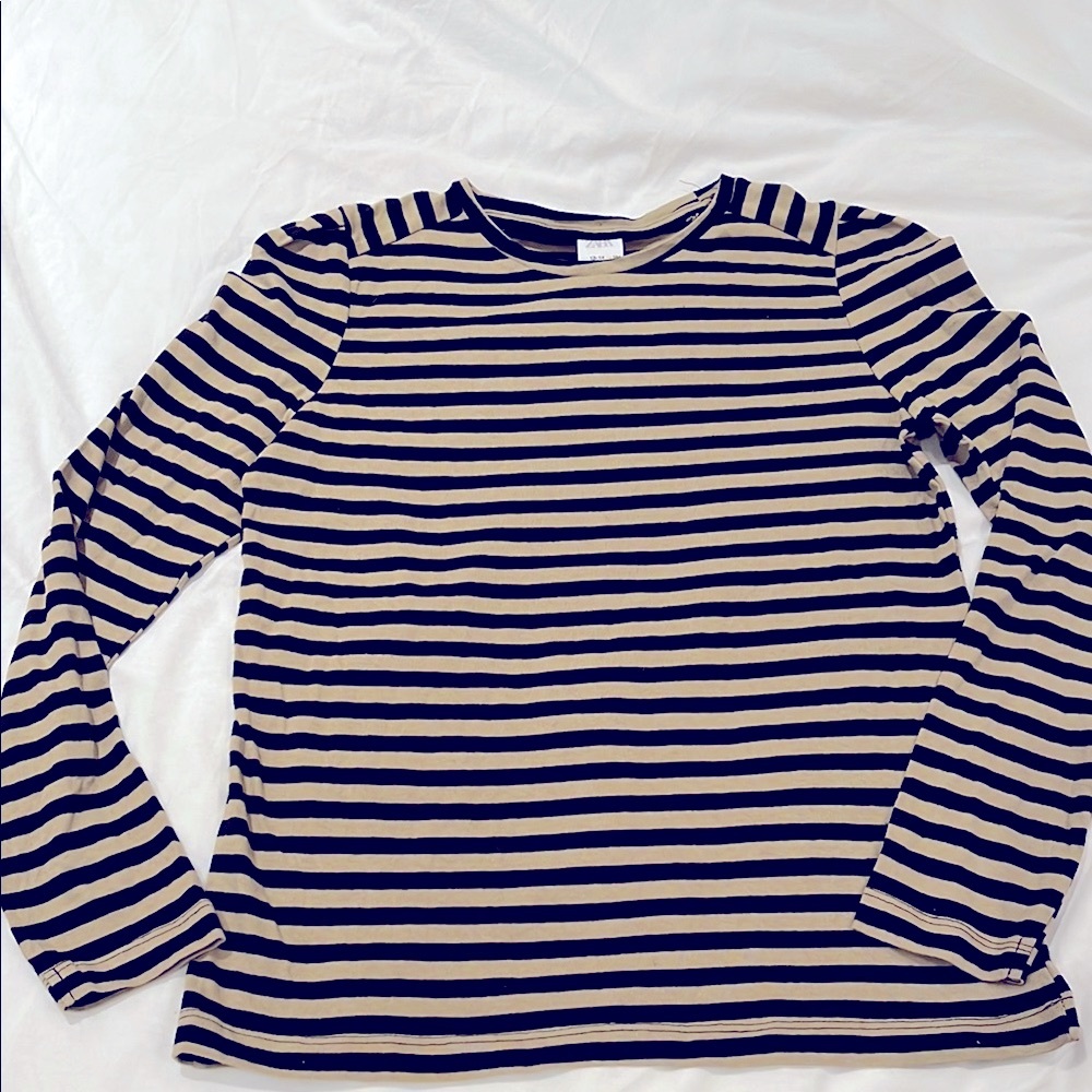 Zara Girls XXL / 14 Stripe Long Sleeve Top with slight puff shoulder
